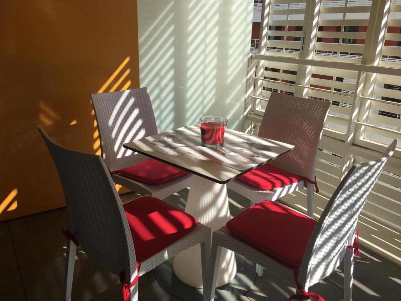 Vacances A Nice Terrasse Ensoleillee & Parking A La Gare Du Sud Exterior photo